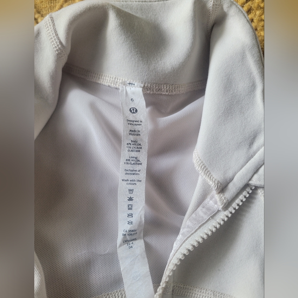Lululemon Define jacket 6 - Picture 2 of 4